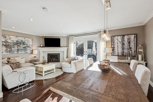 4687 Hoskins Rd, North Vancouver, BC, V7K2R3 | Card Image