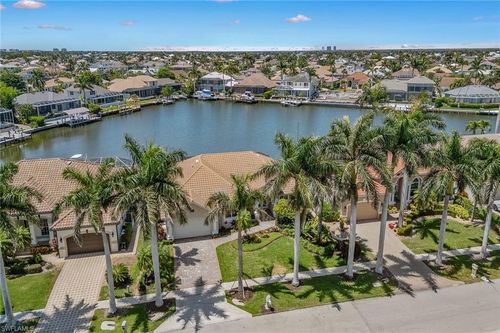 1824 Bahama Ave, MARCO ISLAND, FL, 34145-4726 | Card Image