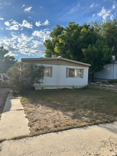 View of property exterior | Image 1