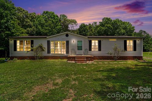 4665 Blade Run Rd, Edgemoor, SC, 29712-6796 | Card Image