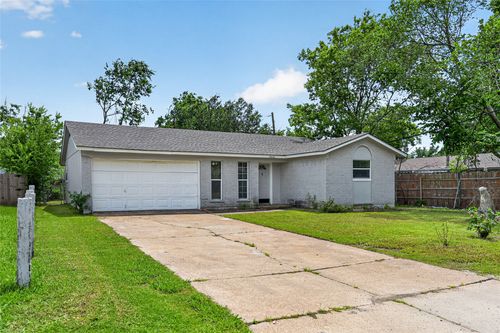 14206 Osage Dr, Balch Springs, TX, 75180-4212 | Card Image