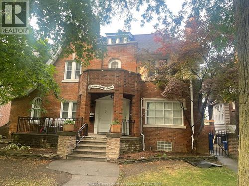 1389 Victoria Ave, Windsor, ON, N8X1N9 | Card Image