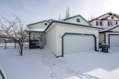 11303 92 B St, House detached with 5 bedrooms, 2 bathrooms and 4 parking in Grande Prairie AB | Image 1