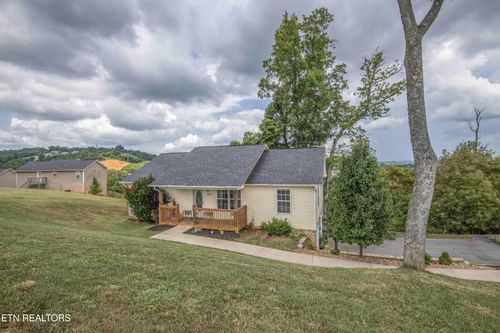 1284 Jessica Loop, Jefferson City, TN, 37760-4067 | Card Image