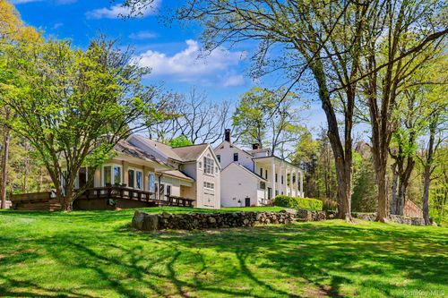 233 Long Ridge Rd, Bedford, NY, 10506-1810 | Card Image