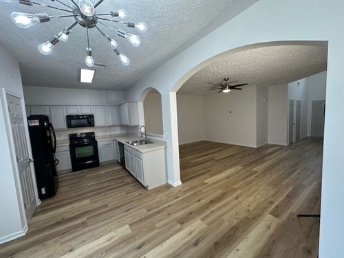 8428 Charbay Cir, Brentwood, TN, 37027-8380 | Card Image