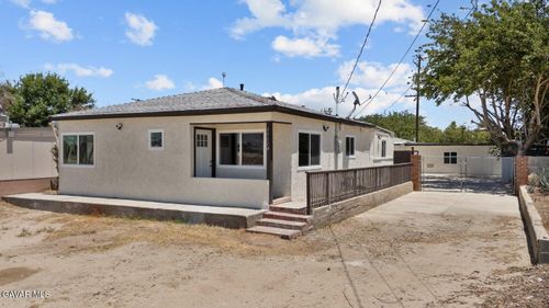 e-35114 82nd St E, Littlerock, CA, 93543-3217 | Card Image