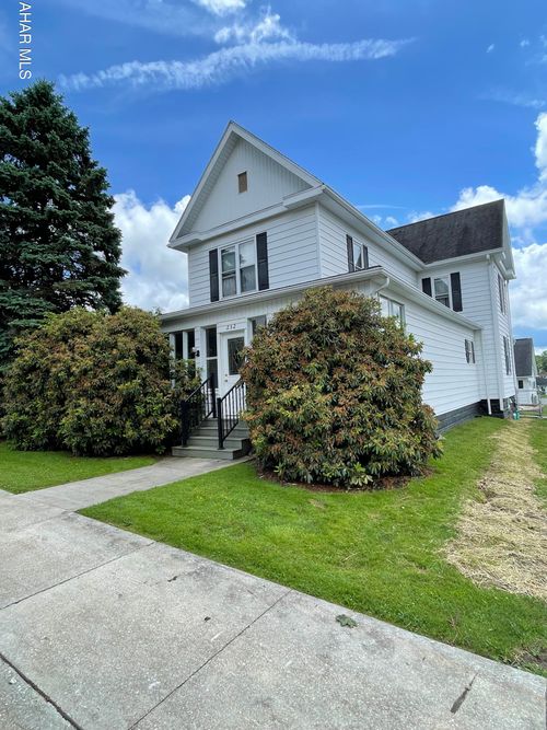232 Keystone Ave, Cresson, PA, 16630-1215 | Card Image