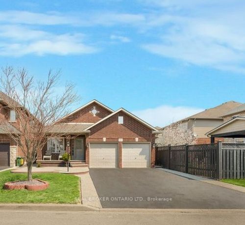 51 Sundance Cres, Hannon, ON, L0R1P0 | Card Image