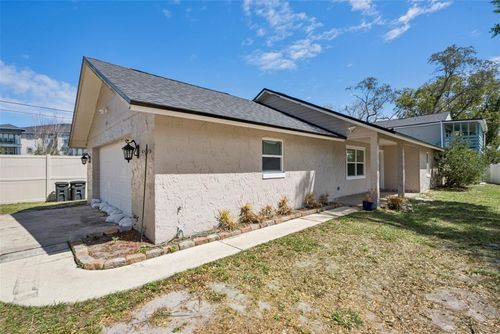 236 Plaza Oval, CASSELBERRY, FL, 32707-2946 | Card Image