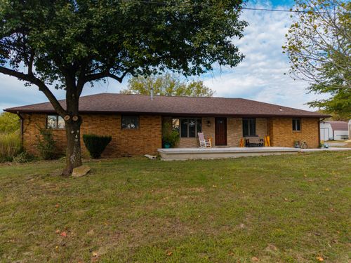 607 Kottmeier St, Ava, MO, 65608-5143 | Card Image