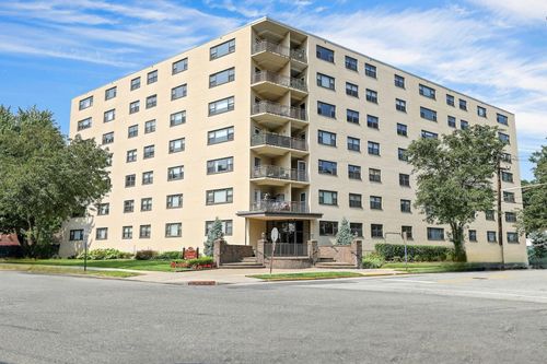 apt-7b-25 Grand Ave, Hackensack, NJ, 07601-4645 | Card Image