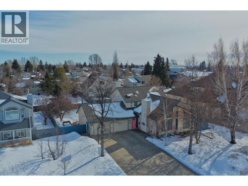 10611 107 Street, Fort St John, BC, V1J5N7 | Card Image
