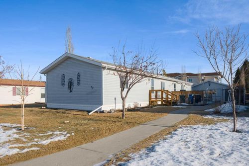 42 Noblefern Way Sw, Sundre, AB, T0M1X0 | Card Image