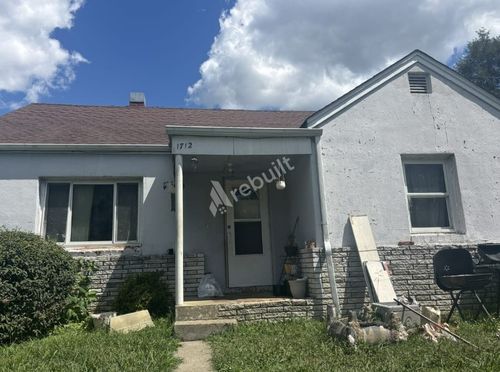 1712 Oaklawn St, Kingsport, TN, 37660-5450 | Card Image