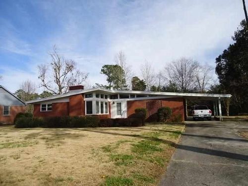900 Vernon Dr, Jacksonville, NC, 28540-7416 | Card Image