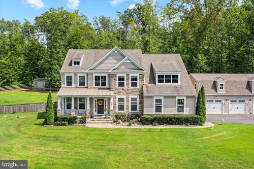 345 Long Meadow Dr, FREDERICKSBURG, VA, 22406-4977 | Card Image