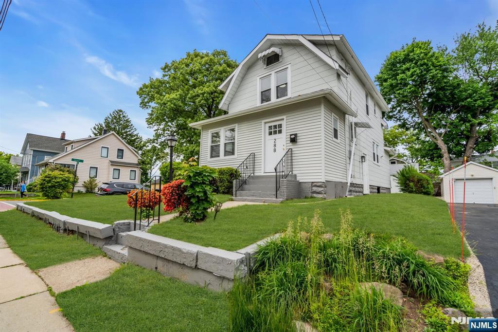 Residential in Nutley 5
