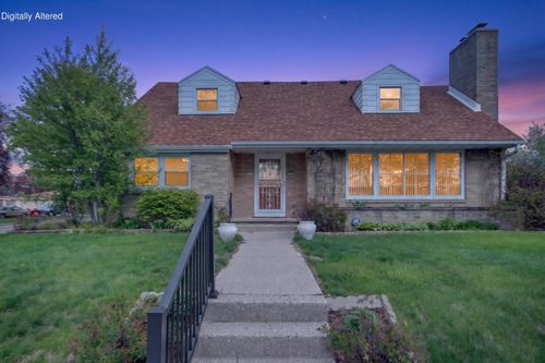 4076 N 90th St, Milwaukee, WI, 53222-1626 | Card Image