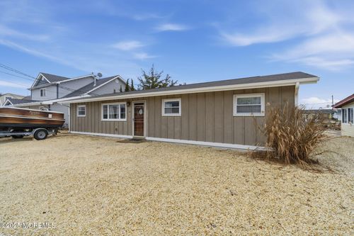 109 Caldwell Rd, Barnegat, NJ, 08005-2909 | Card Image