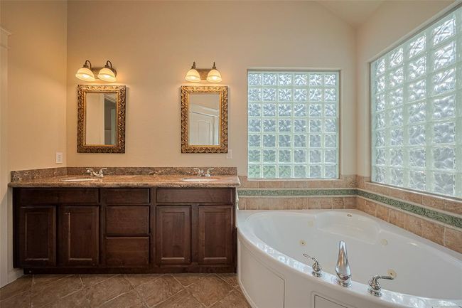 28407 Ryans Ridge Ln, House other with 3 bedrooms, 3 bathrooms and 2 parking in Spring TX | Image 35