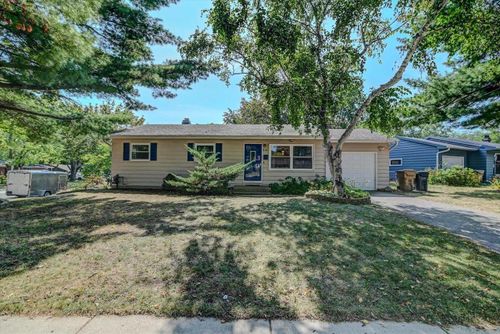 6101 Mulberry Circle, Madison, WI, 53711 | Card Image