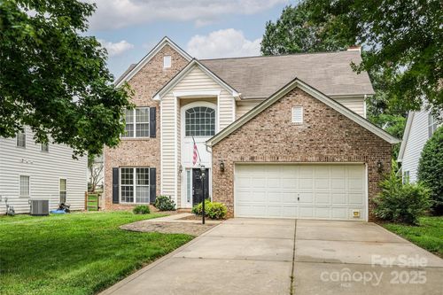 16017 Woodcote Dr, Huntersville, NC, 28078-5744 | Card Image