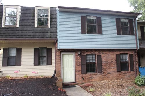 34 Cape Point Ct, Lynchburg, VA, 24502-4499 | Card Image