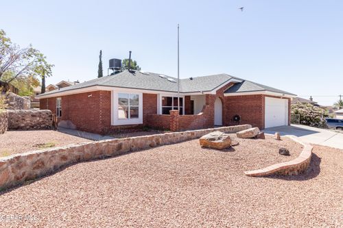 1008 Falcon Head Ln, El Paso, TX, 79912-7408 | Card Image