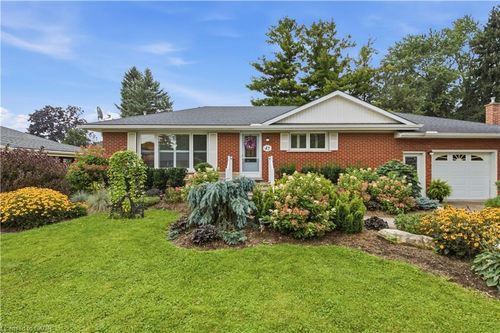 47 Kensington Ave, Brantford, ON, N3R3N9 | Card Image