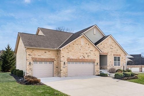 1873 Ivywood Court, Pataskala, OH, 43062 | Card Image