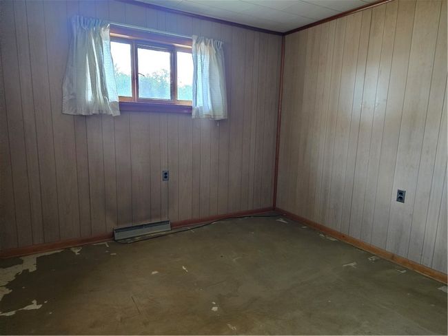 1143 Beechview Ave, House other with 4 bedrooms, 1 bathrooms and 1 parking in Monessen PA | Image 8