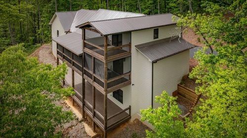 60 Weeks Ln, Ellijay, GA, 30540-1766 | Card Image