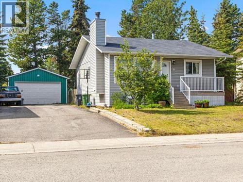 53 Tamarack Dr, Whitehorse, YT, Y1A4Y7 | Card Image