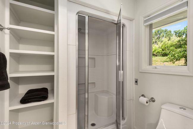 Steam Shower Master Bath | Image 14