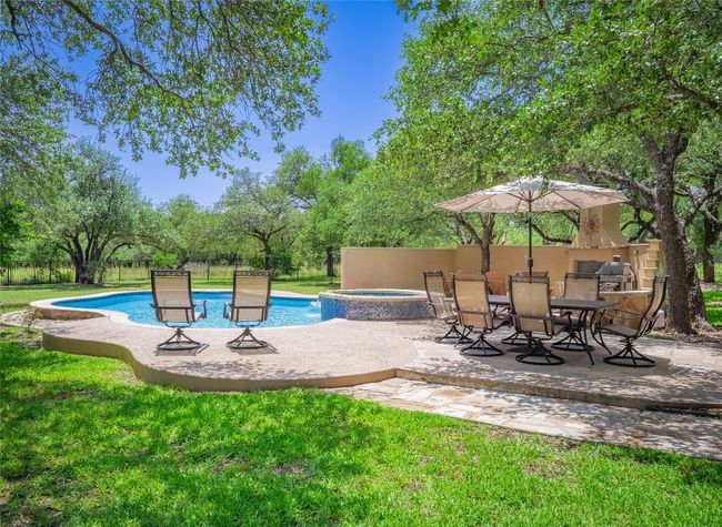 104 E Rustle Cv, House other with 4 bedrooms, 4 bathrooms and 3 parking in Georgetown TX | Image 32