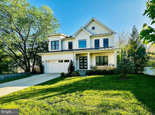 2033 Griffith Rd, FALLS CHURCH, VA, 22043-1438 | Card Image