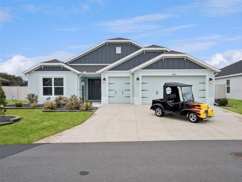 7492 Far Hills Loop, THE VILLAGES, FL, 34762-6962 | Card Image