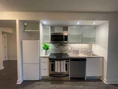 3211-25 Telegram Mews, Toronto, ON, M5V3Z1 | Card Image