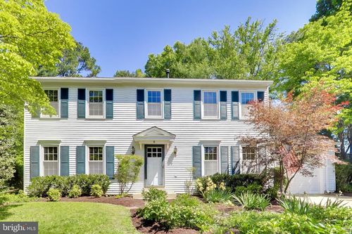 8 Barrington Fare, ROCKVILLE, MD, 20850-3001 | Card Image