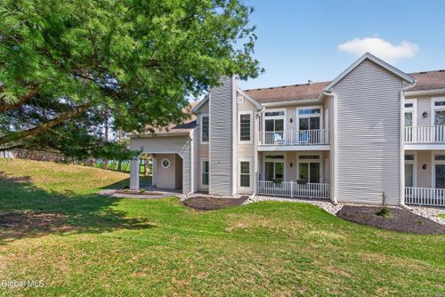 321 Diamond Rock Cir, Troy, NY, 12182-1667 | Card Image
