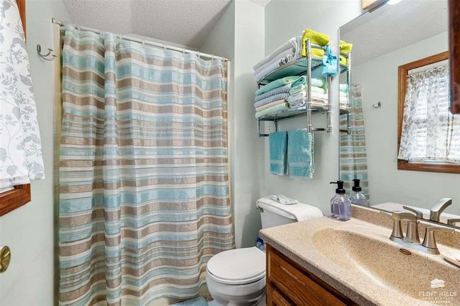 1920 Apache Dr, House other with 3 bedrooms, 3 bathrooms and null parking in Junction City KS | Image 16