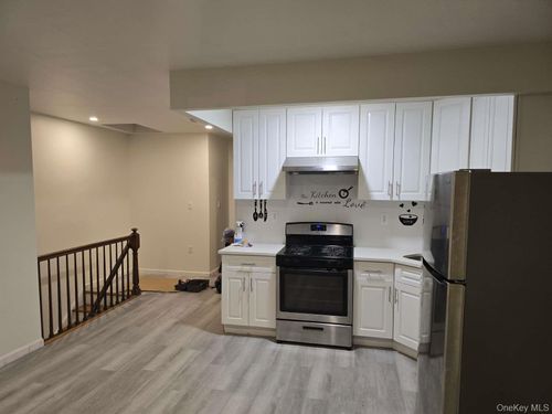 2-5722 Kissena Blvd, Flushing, NY, 11355-5545 | Card Image