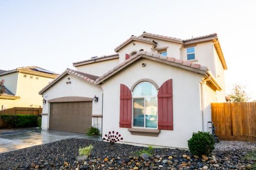 470 Daphne Ln, Lemoore, CA, 93245-4242 | Card Image