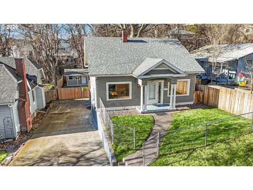 615 Nw 3rd St, Pendleton, OR, 97801 | Card Image