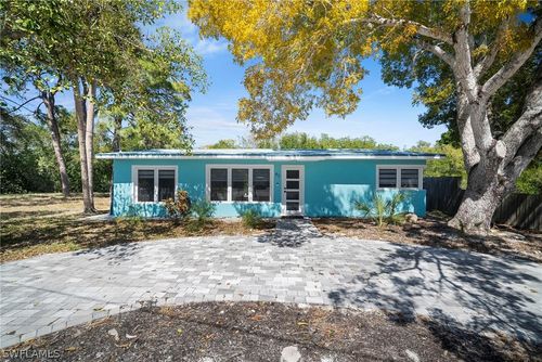 47 River Ct, Naples, FL, 34110-1602 | Card Image