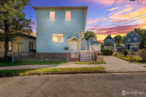 1 Stanton St, South River, NJ, 08882-1626 | Card Image