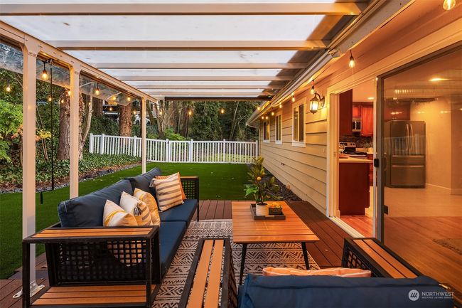 828 2 Nd Ave, House other with 3 bedrooms, 2 bathrooms and 1 parking in Kirkland WA | Image 24