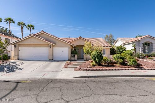 8105 Tropic Isle Cir, Las Vegas, NV, 89128-6796 | Card Image