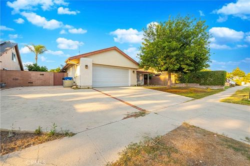 3271 Hilldale Ave, Simi Valley, CA, 93063 | Card Image